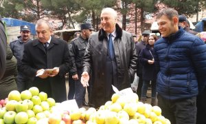 Zakir Fərəcov növbəti dəfə bayram yarmarkasında – FOTOLAR