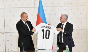 İlham Əliyev “Qarabağ”ın üzvlərini qəbul etdi – Fotolar