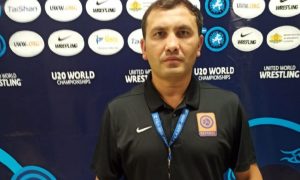 Tural Əliyev güləş üzrə U-20 dünya birinciliyində uğurla hakimlik edir