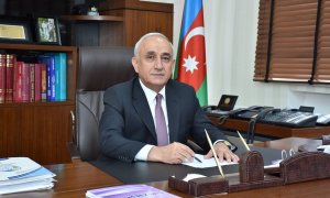 Sumqayıt Dövlət Universitetinin rektoru kollektivi sevindirdi