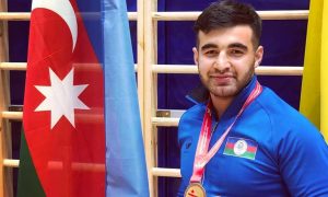 Sumqayıtlı idmançı Macarıstanda qızıl medal qazandı
