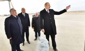 Prezident Bakı-Quba yolunun tikintisi ilə tanış oldu – Fotolar