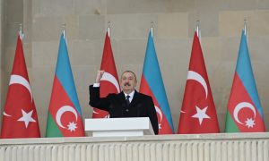 Azərbaycan xalqı milli tarixinin ən möhtəşəm səhifəsini yaşayır
