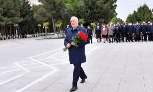 Sumqayıtda ulu öndər Heydər Əliyevin xatirəsi anılıb – FOTOLAR