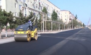 Sumqayıtda Çerkassi küçəsi asfaltlanır – VİDEO
