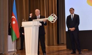 Ruhu cavan, şövqü rəvan Sumqayıt!