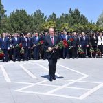 Sumqayıtda Ümummilli Lideri Heydər Əliyevin xatirəsi anılıb