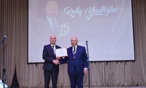 Sumqayıtda Rafiq Yusifoğlunun 75 illik yubileyinə həsr olunmuş ədəbi-bədii gecə keçirilib