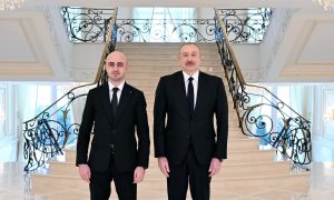 Prezident Sumqayıtlı jurnalisti təltif etdi