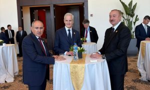 Prezident Misirdə Paşinyanla söhbətləşdi – Fotolar