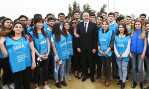 Gənclərə güvənən, gəncləri dəstəkləyən lider