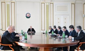 Prezident müşavirə keçirdi -FOTOLAR