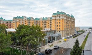 Hazırda Sumqayıta sulu qar yağır