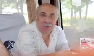 ÇIXA BİLMƏDİYİM LABİRİNT – Əbülfət Mədətoğlu yazır