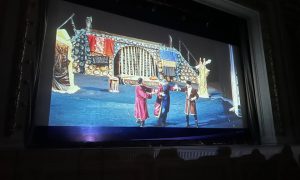 Sumqayıt teatrının sənət yolu “Müşahidə” filmində əks olunub