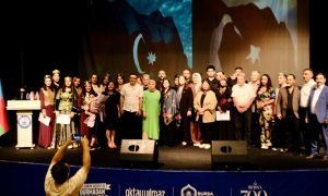 Bursa şəhərində “Xarı Bülbül” xor qrupunun möhtəşəm konserti keçirildi